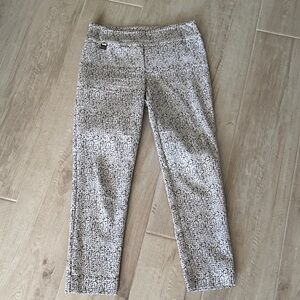 Lisette crop Black and White Patterned Pants